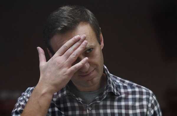 Обогнал Собянина: Навальный стал четвертым по популярности российским политиком