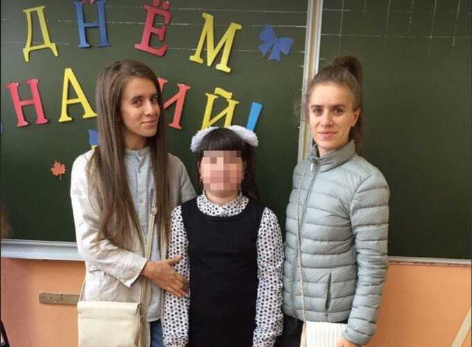 В Омске две сестры-близняшки одновременно покончили жизнь самоубийством