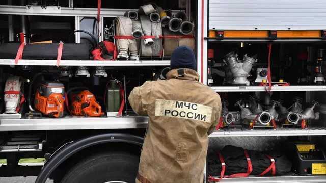 На юге Москвы загорелся магазин