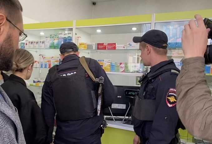 В Москве накрыли аптеку, снабжавшую толпы наркоманов рецептурными препаратами