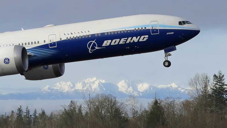 Boeing  200         